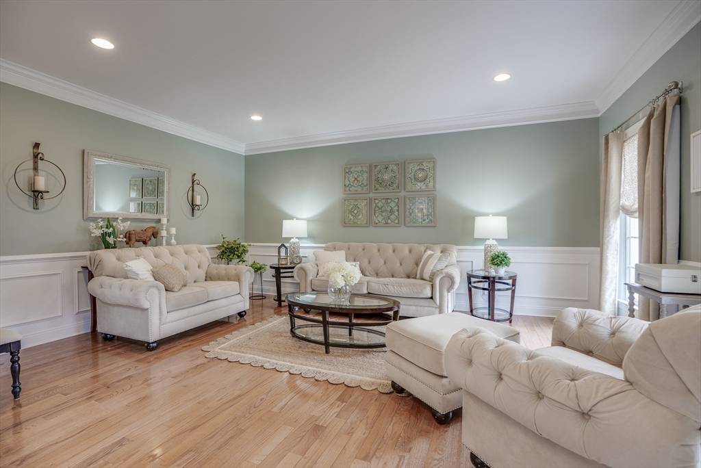 Grafton, MA 01536,8 Valley View Drive