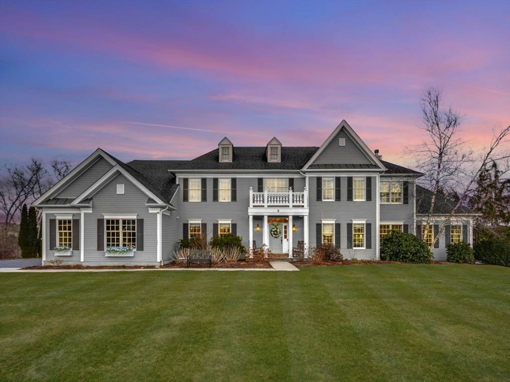 Grafton, MA 01536,8 Valley View Drive