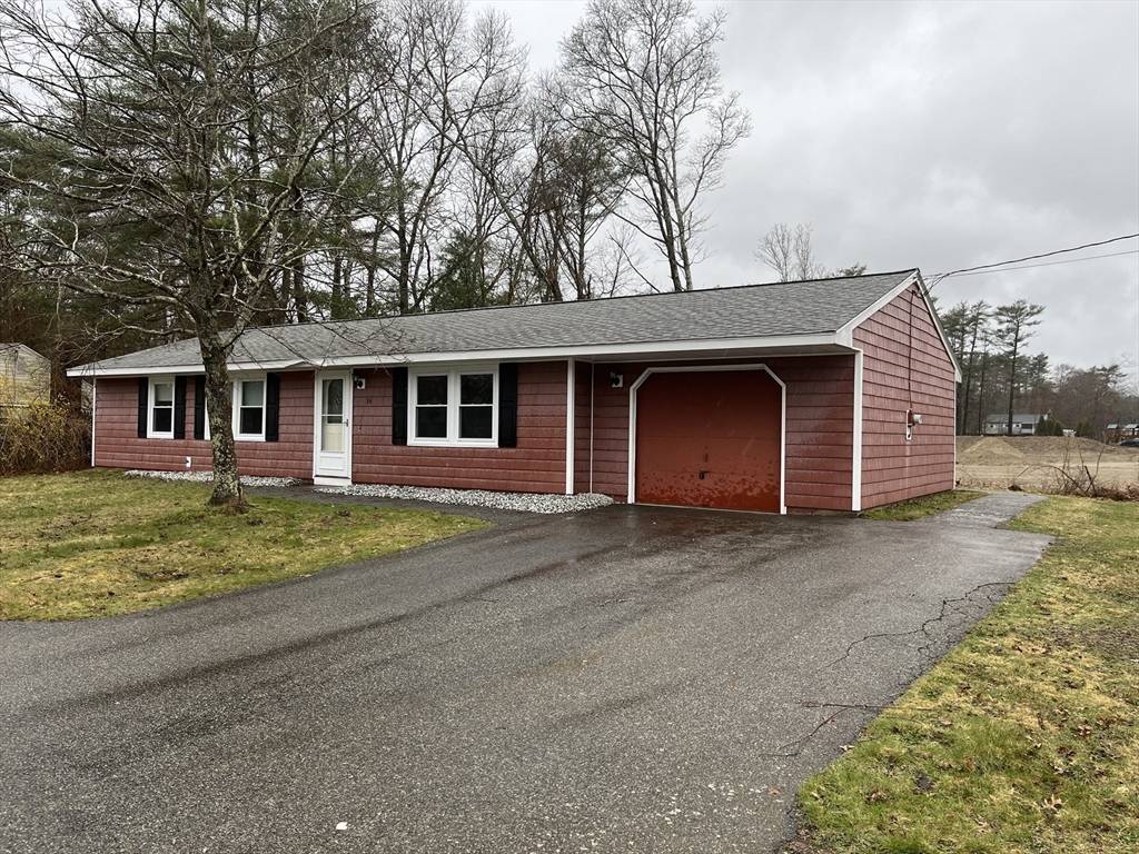 Middleboro, MA 02346,34 Rainbow Circle