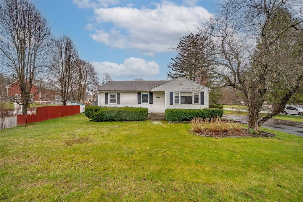 Agawam, MA 01030,15 S West St