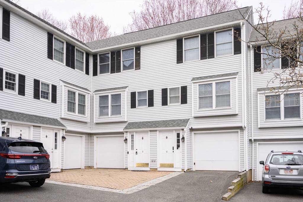 Quincy, MA 02169,9 Fallon Ct #9