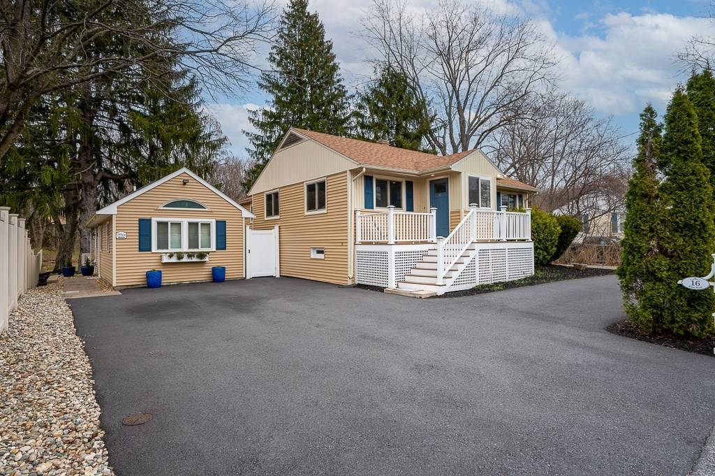 Westborough, MA 01581,16 Robin Road