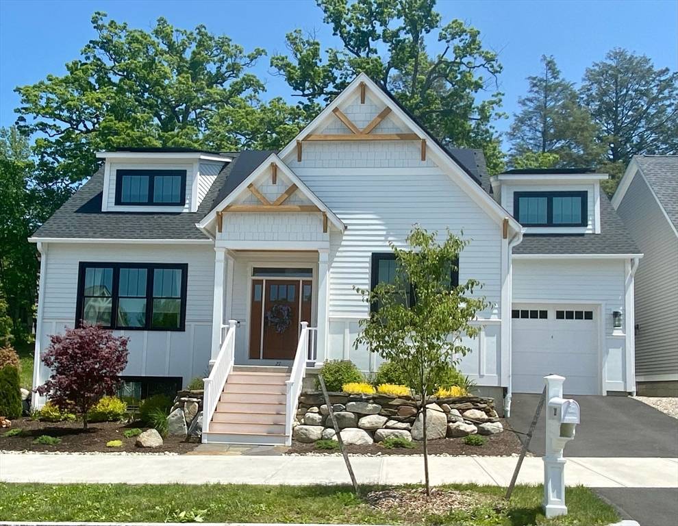 Northampton, MA 01060,27 Higgins Way