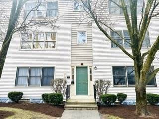 Medford, MA 02155,3 Washington St #5