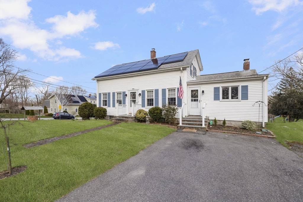 Swansea, MA 02777,1096 Gardners Neck Road