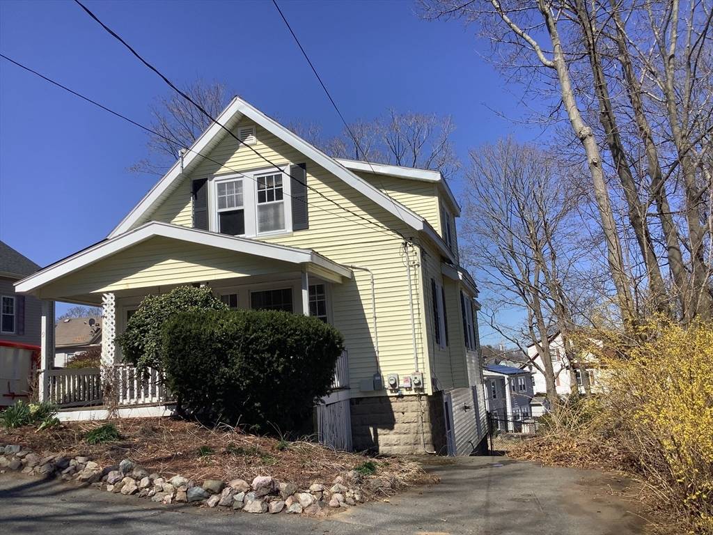 Saugus, MA 01906,9 Clifton Avenue