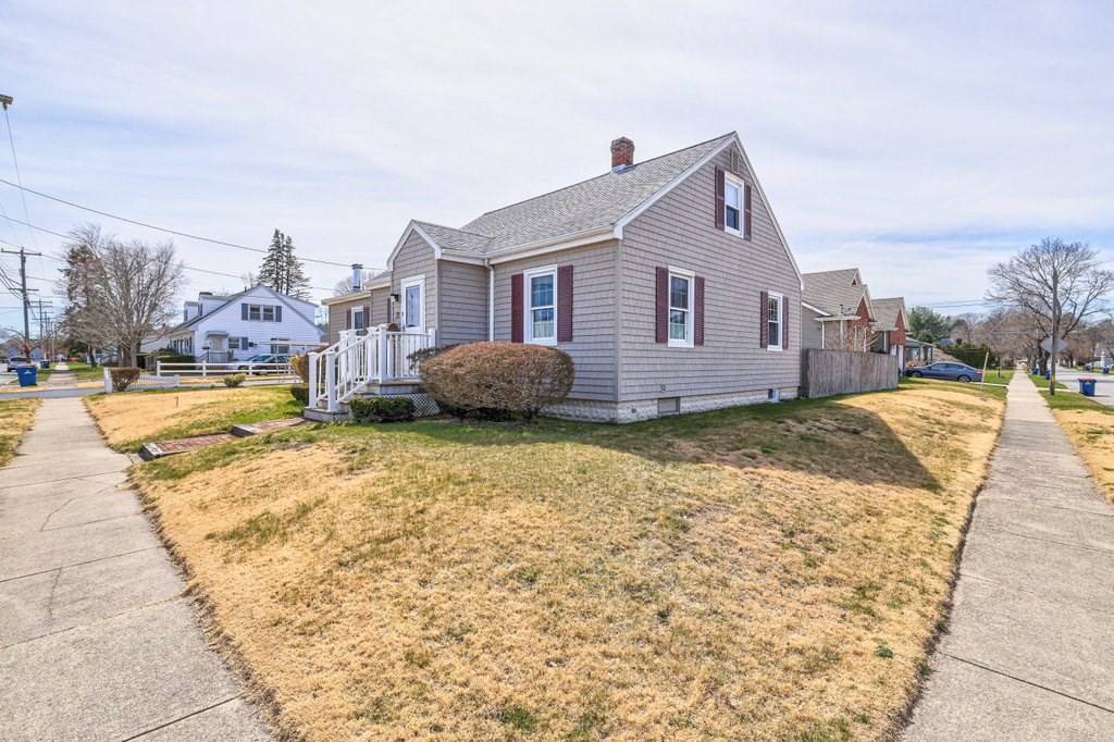 New Bedford, MA 02745,71 Pine Grove St