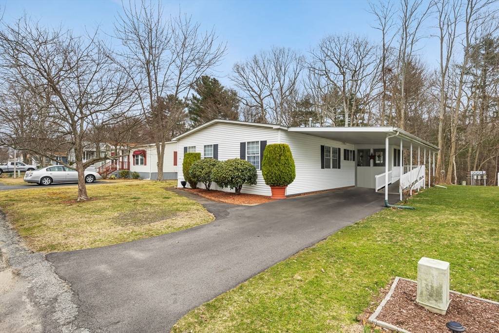 Taunton, MA 02780,50 Highland Streeet #26