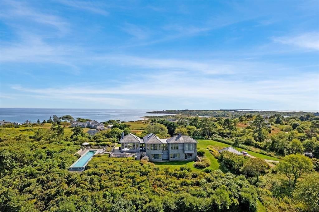 Chilmark, MA 02535,2 Squibnocket Rd