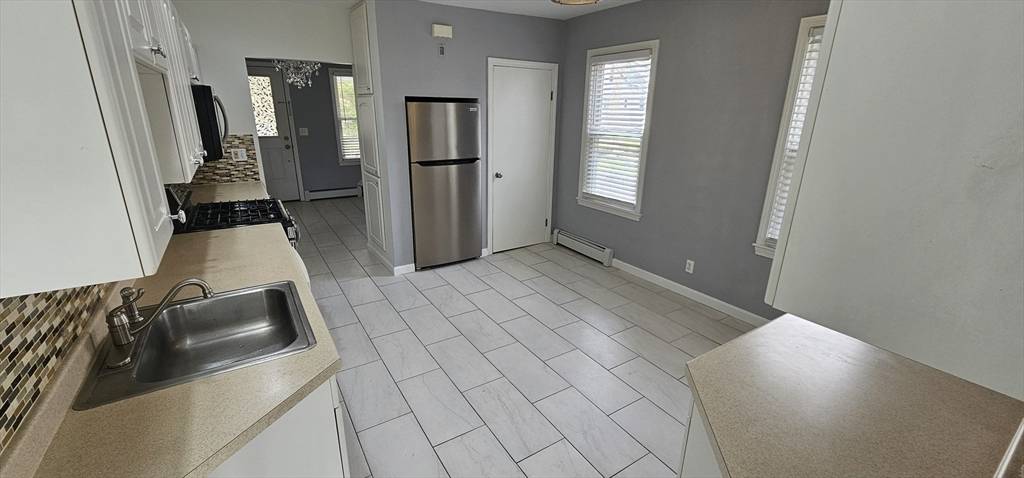 Worcester, MA 01602,11 Brookside Ave
