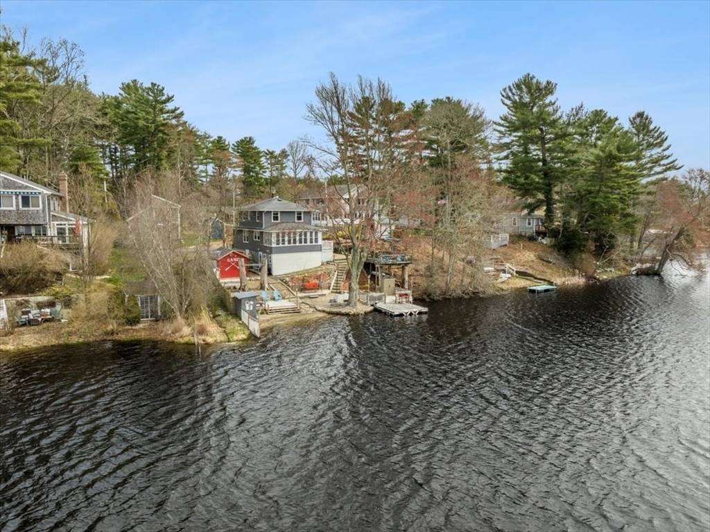 Middleboro, MA 02346,15 Lakeview Terrace