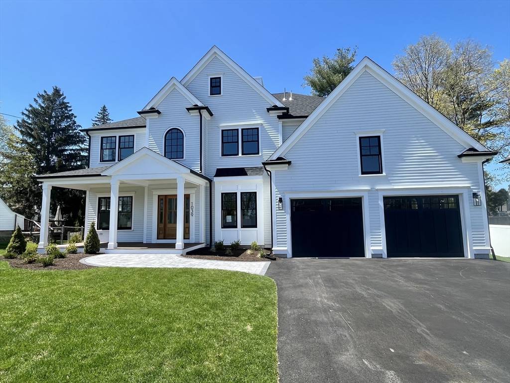 Needham, MA 02492,1039 Greendale Ave