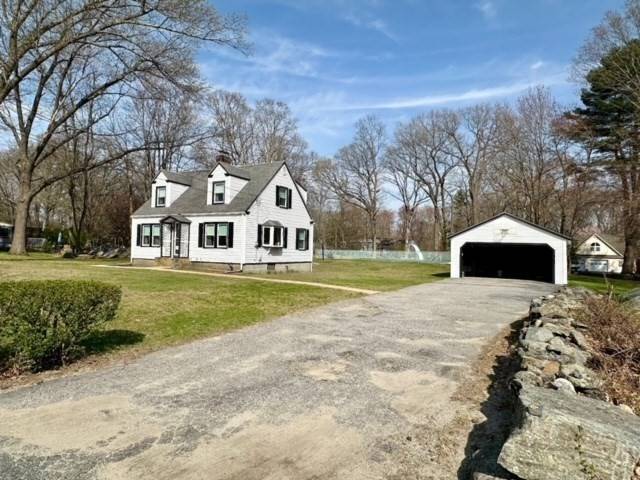 Millbury, MA 01527,4 Herricks Lane