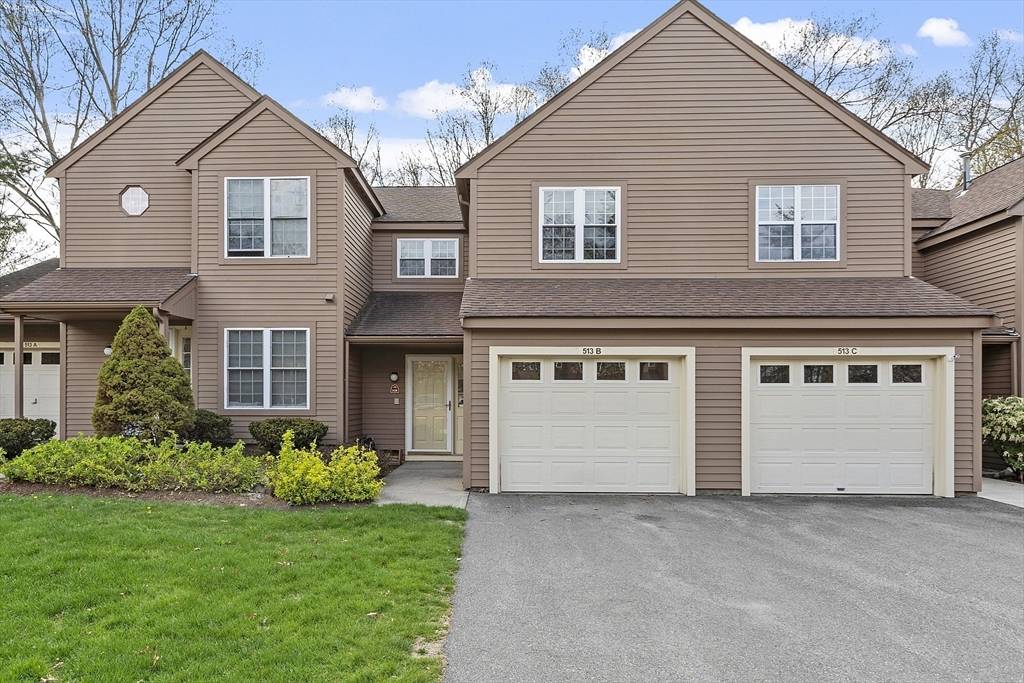 Clinton, MA 01510,513 Ridgefield Circle #B