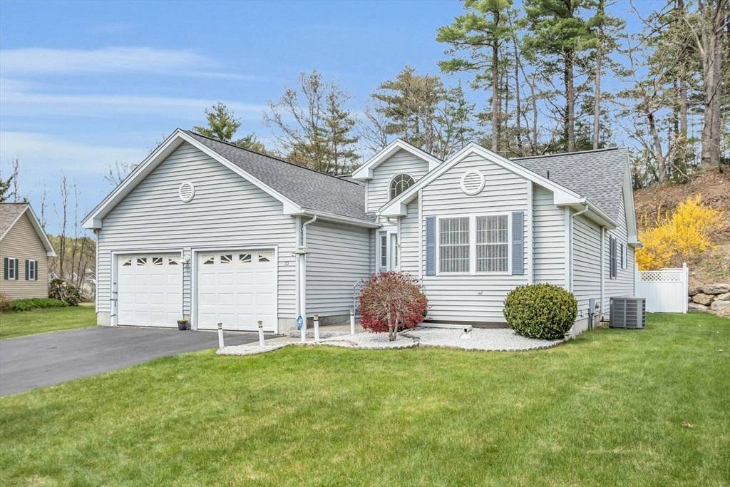 Northborough, MA 01532,10 Elizabeth Dr #10