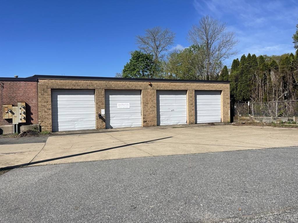 Attleboro, MA 02703,81 West St