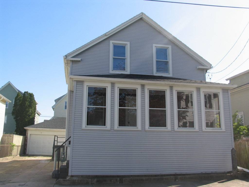 New Bedford, MA 02740,94 Fruit Street