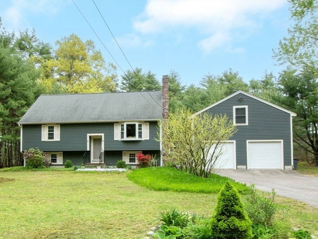 Carver, MA 02330,25 Beaver Dam Road