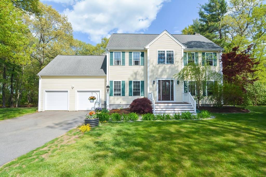 Hopedale, MA 01747,19 Haven Way