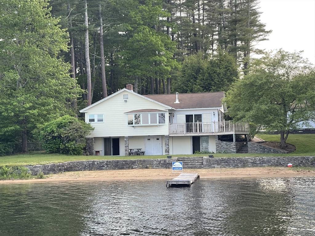 North Brookfield, MA 01535,6 Lakeview Road