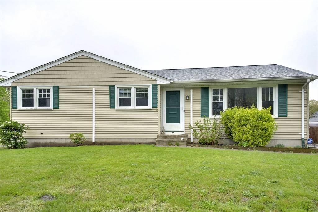 Mattapoisett, MA 02739,9 Parker St