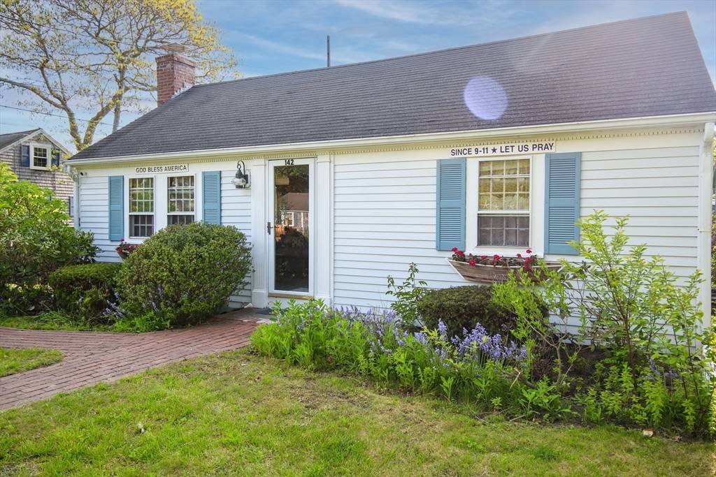 Yarmouth, MA 02664,142 Seaview Avenue