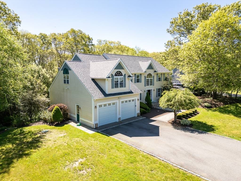 Westport, MA 02790,25 Benjamin Tripp Rd