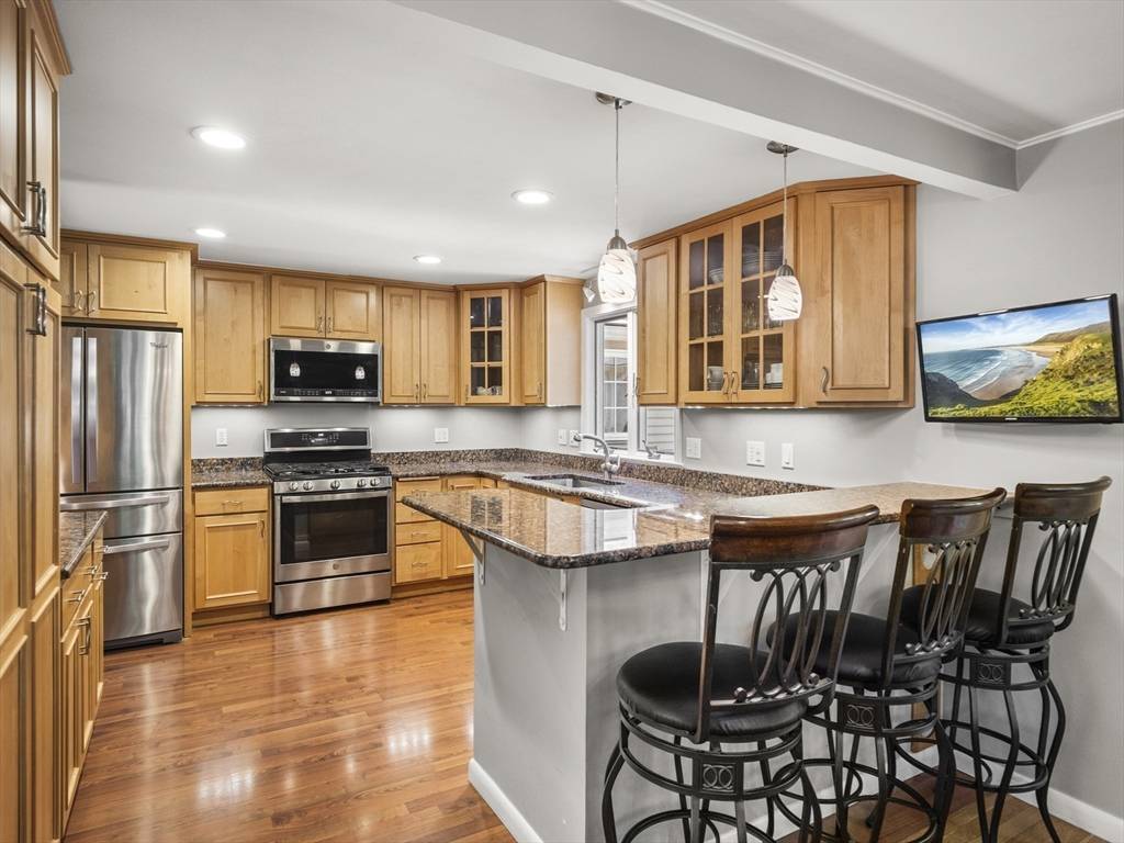 Chelmsford, MA 01824,13 Crabapple Ln