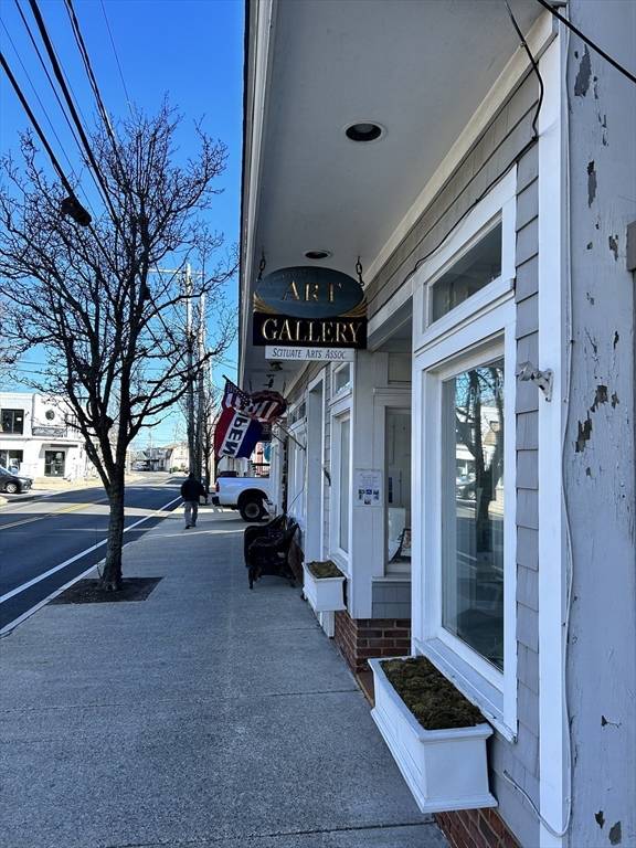 Scituate, MA 02066,124 Front St #3