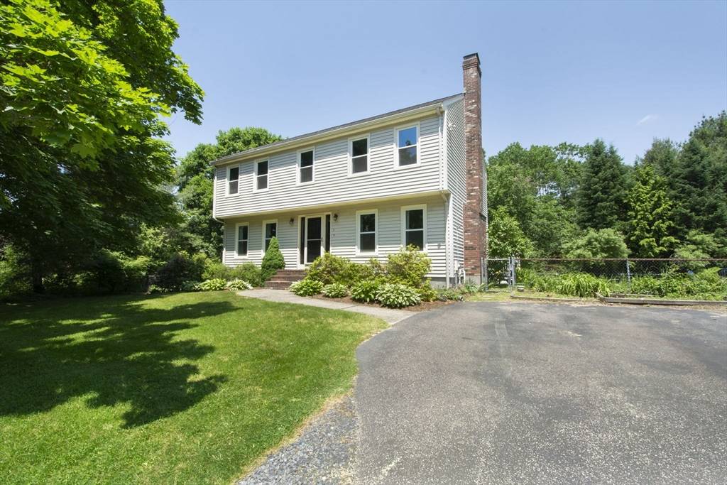 Mansfield, MA 02048,4 White Tail Ln