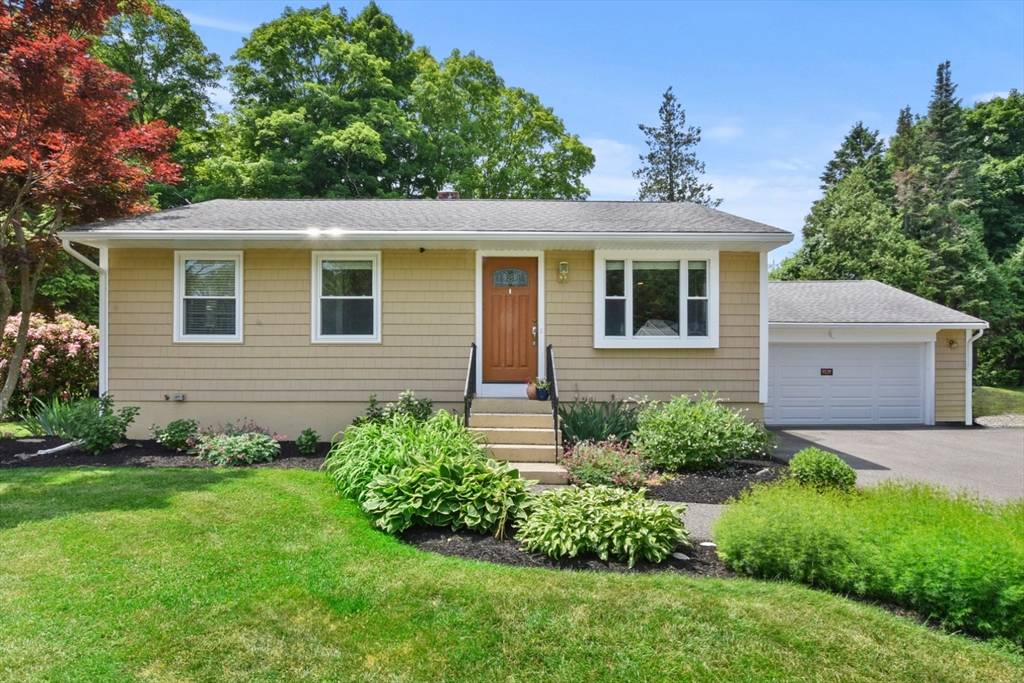 Westborough, MA 01581,25 Robin Road