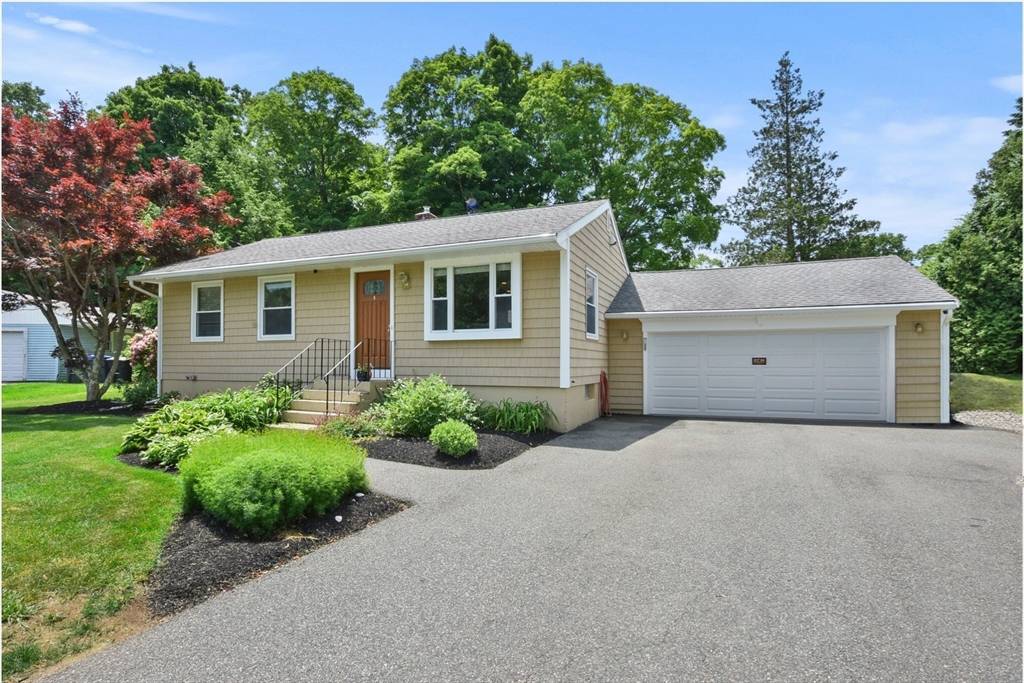 Westborough, MA 01581,25 Robin Road