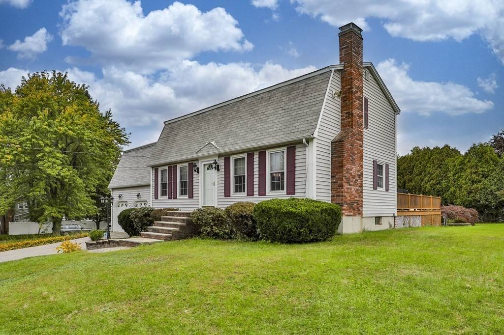 Methuen, MA 01844,385-A Oak St