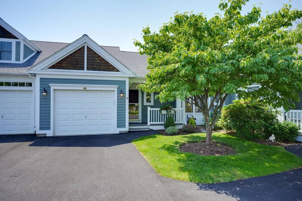 Marlborough, MA 01752,17 Whispering Brook Rd #17