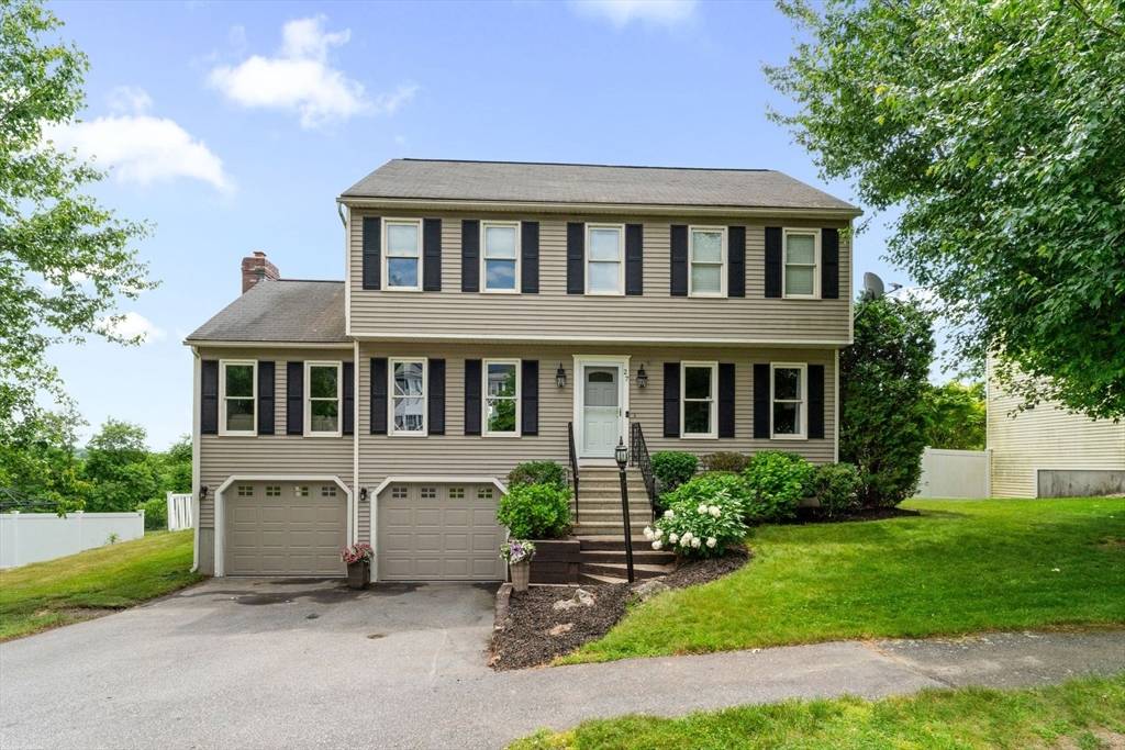 Grafton, MA 01536,27 Meadow Lane