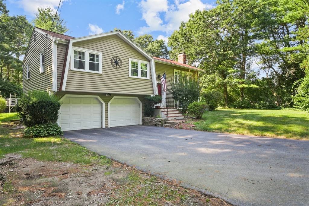 Norfolk, MA 02056,54 Everett