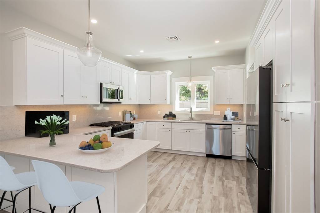 339 Danforth St. #6 Fall River, MA 02720
