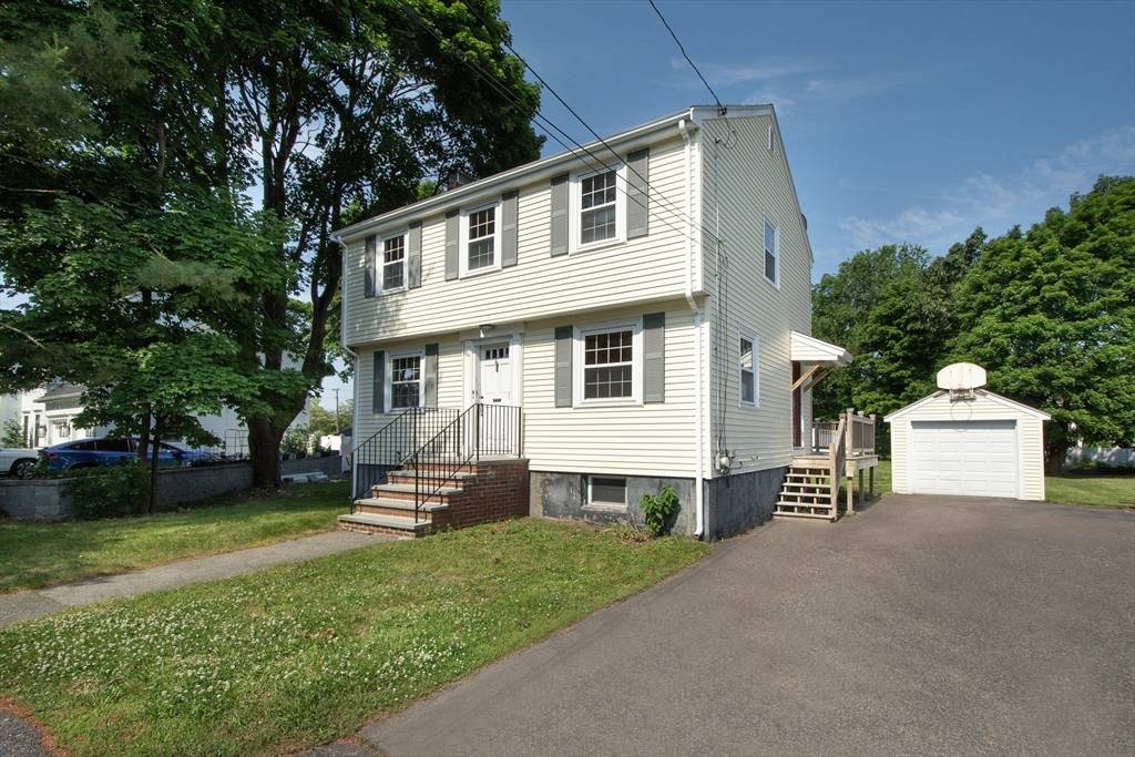 Milton, MA 02186,24 Thistle Ave