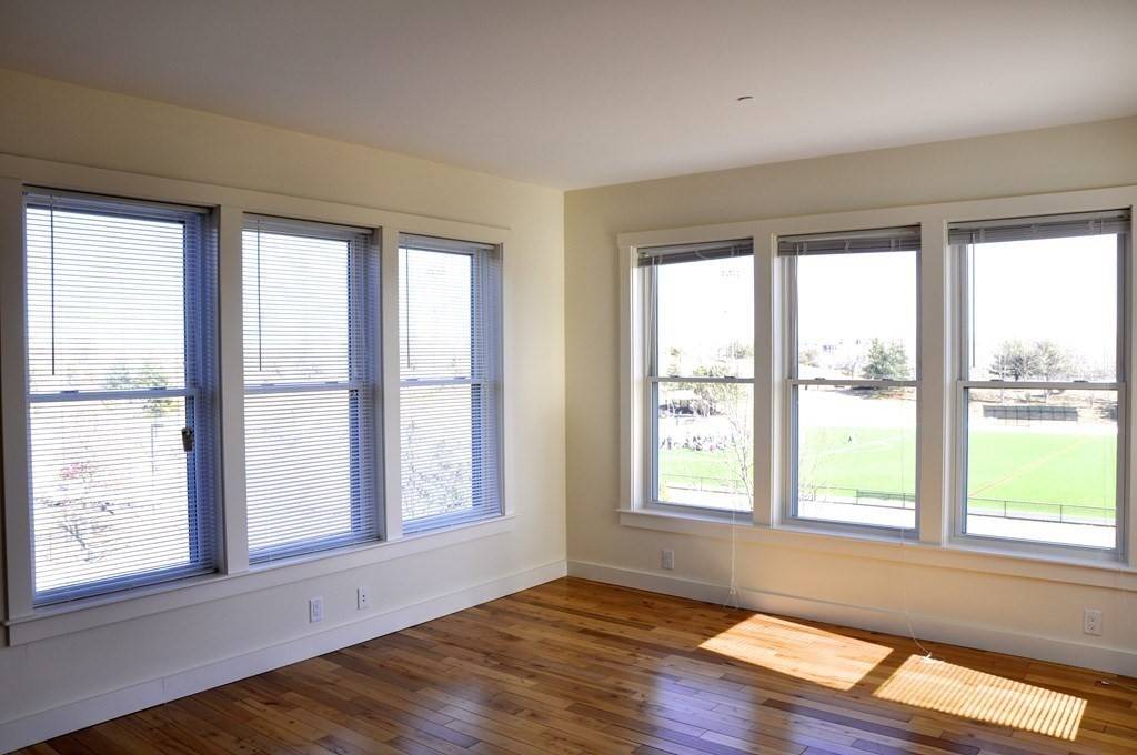 Cambridge, MA 02138,87 New #314