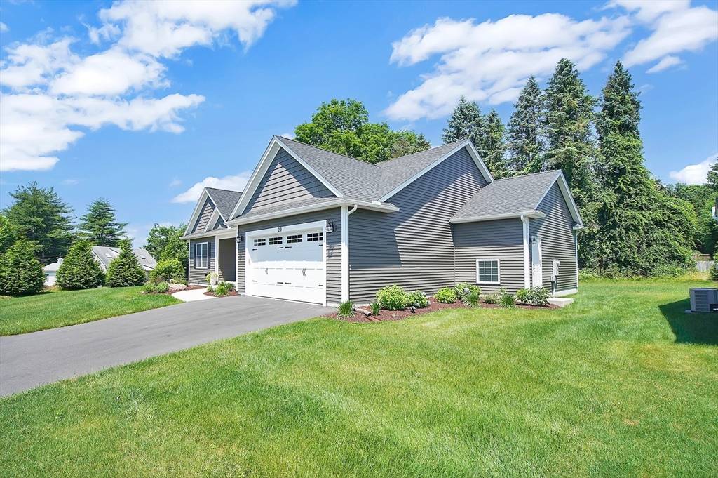 Wilbraham, MA 01095,20 Oaks Farm Ln #20