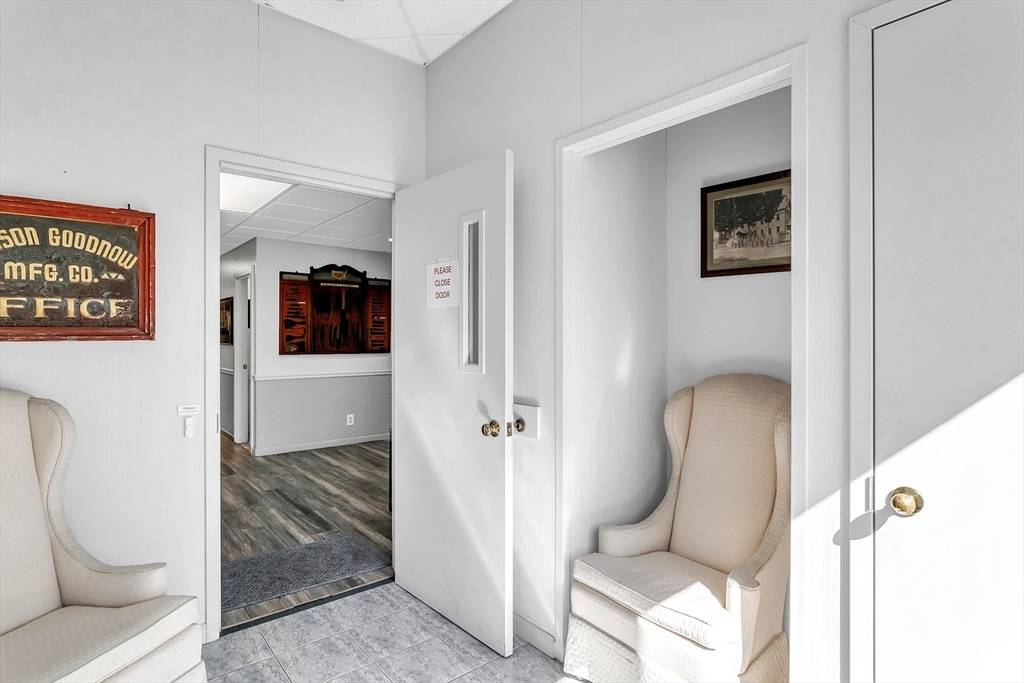79 Mainline Drive Westfield, MA 01085