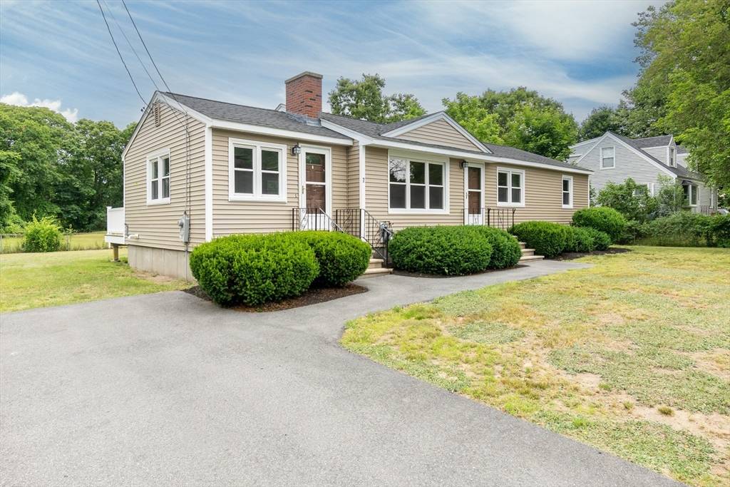 Tewksbury, MA 01876,7 Crescent Street