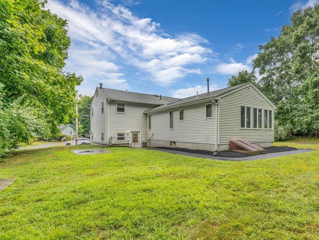 Hudson, MA 01749,15 Huron Drive