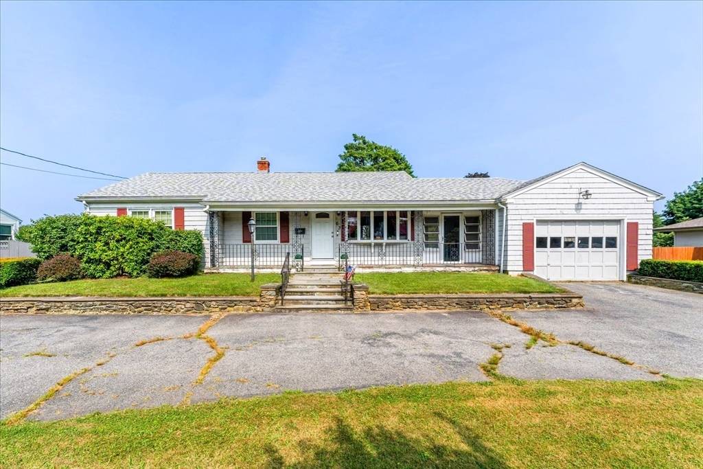 Swansea, MA 02777,63 Maple Ave