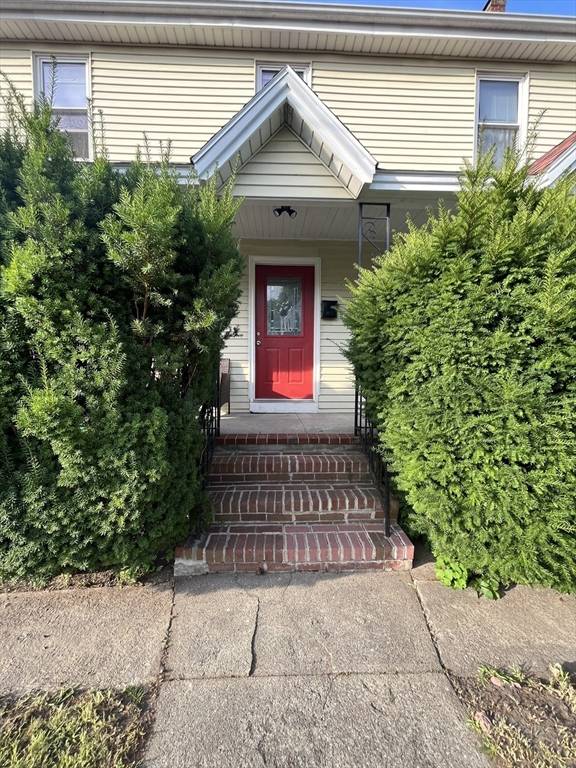 Dedham, MA 02026,294 Whiting Ave #294