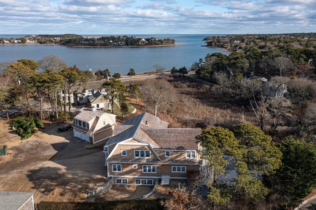 Chatham, MA 02650,16 Seapine Rd