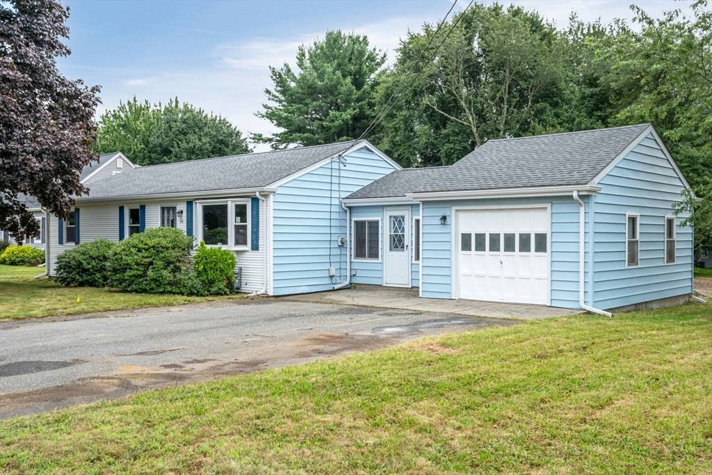 Swansea, MA 02777,94 Whalon Ave