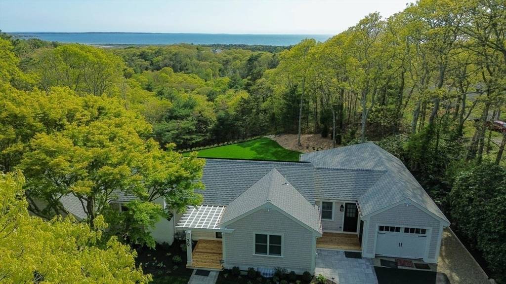 Falmouth, MA 02540,39 Telegraph Hill Rd