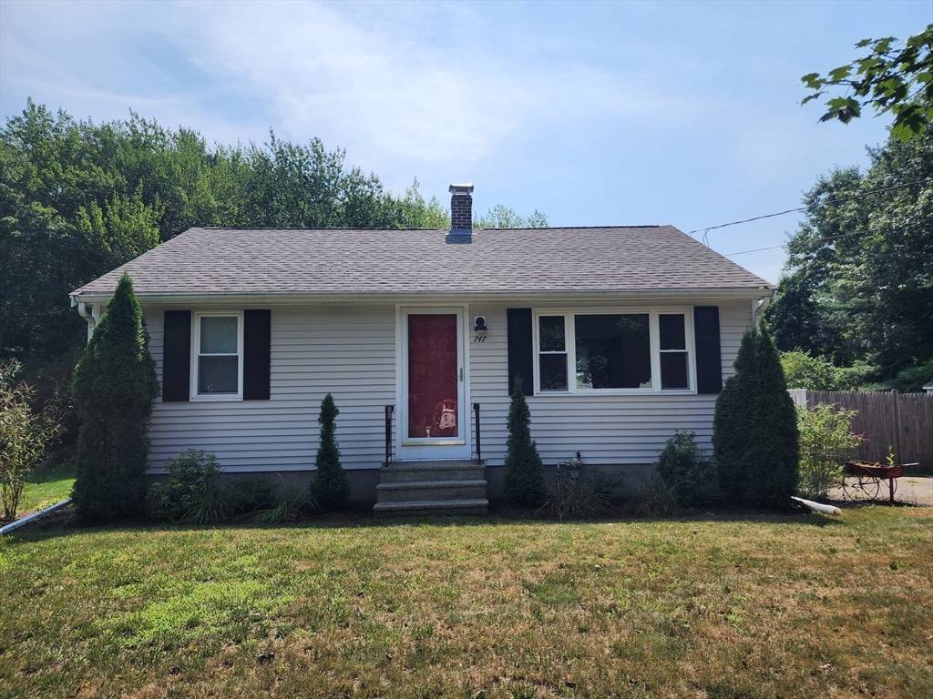 East Bridgewater, MA 02333,747 Central St