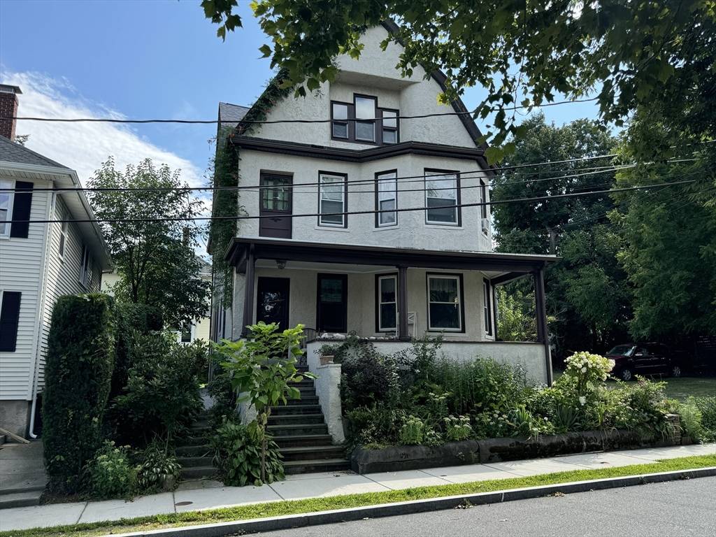 Watertown, MA 02472,17 Frank St #3